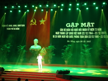 Gặp mặt cán bộ quân đội nghỉ hưu nhân kỷ niệm 73 năm ngày thành lập Quân đội Nhân dân Việt Nam (22/12/1944 - 22/12/2017) và 28 năm ngày hội Quốc phòng toàn dân tại Nhà hát Trưng Vương!